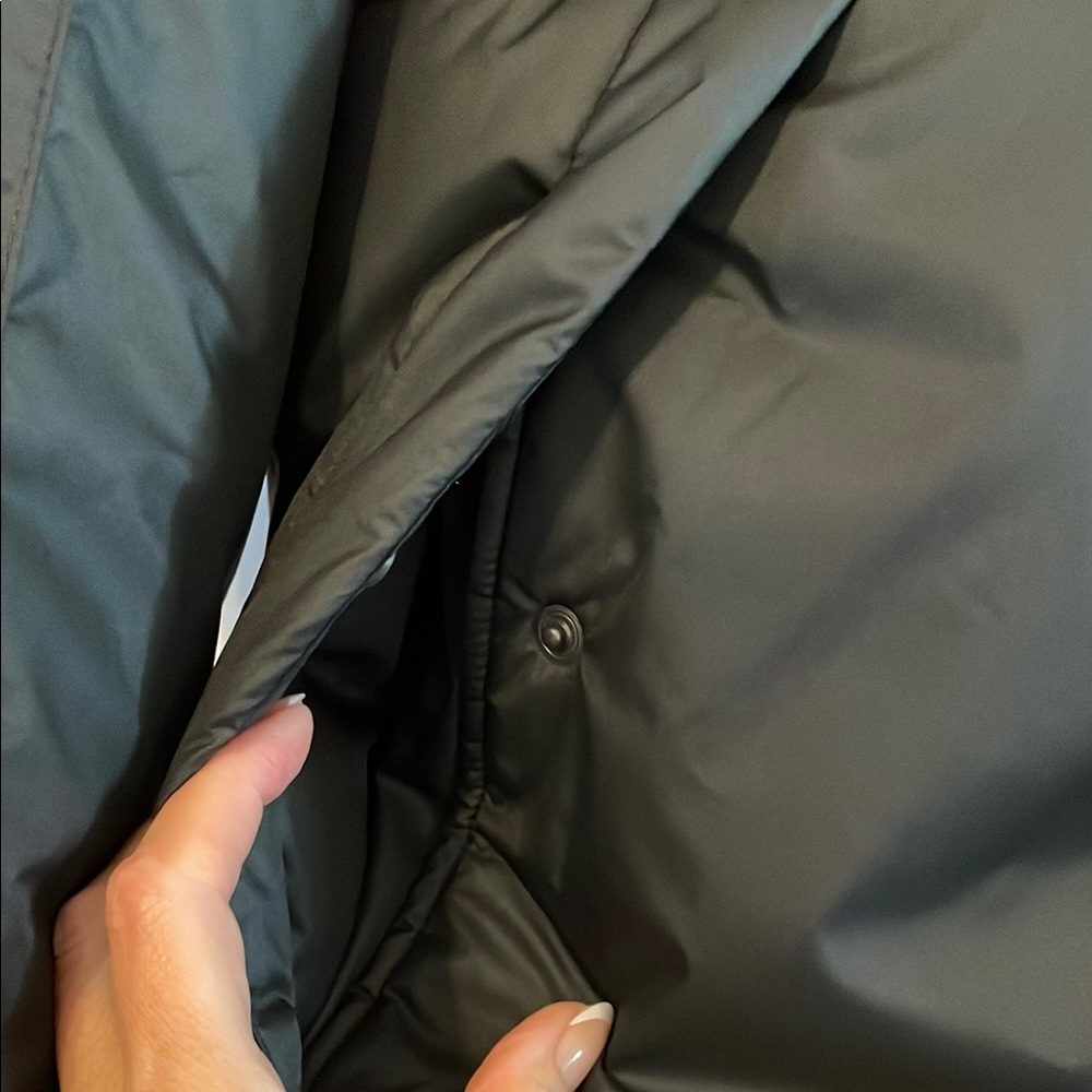 Nike 901 Black Puffer Jacket with Hood‎ size small - Picture 5 of 13